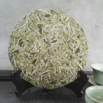 福鼎白茶2019年新茶白毫银针饼300克/饼包邮