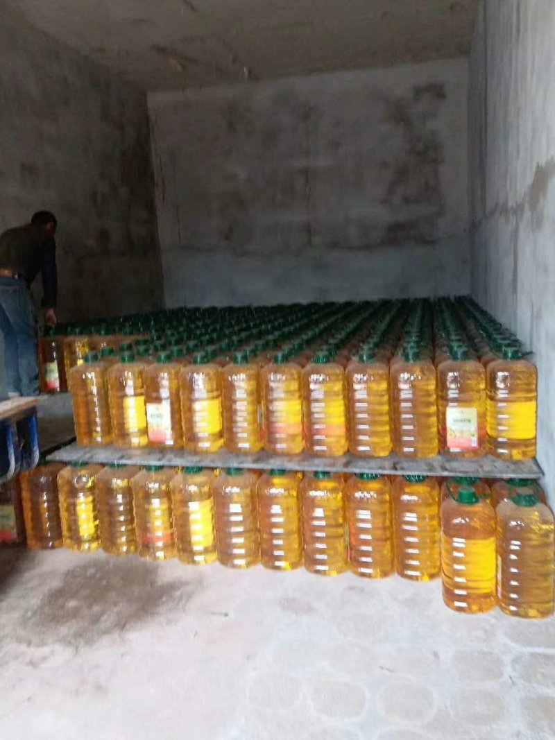 伊香安百餐厅专用18升菜籽油，葵花油