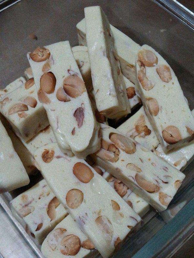 原味蔓越莓坚果牛轧糖