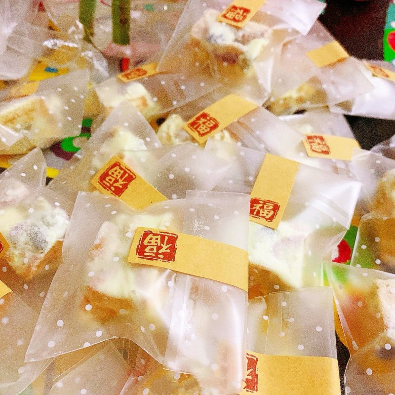 网红原味蔓越莓雪花酥批发