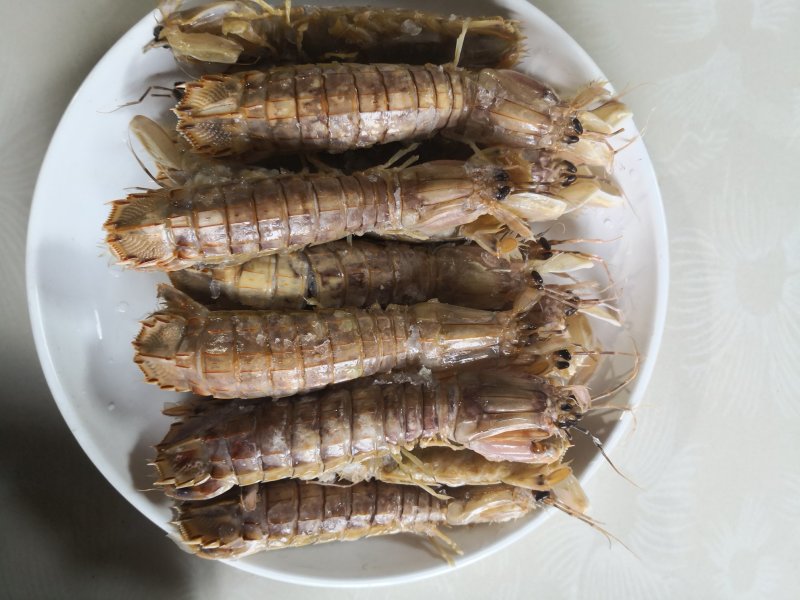 皮皮虾满黄大母虾婆中母大量供应，质量杠杠，公货联系客服