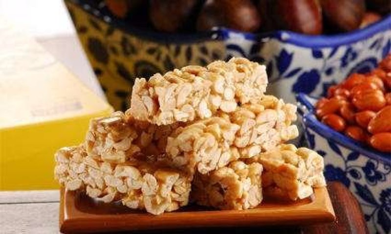 批发白芝麻原味果脯花生酥休闲零食黑芝麻花生片