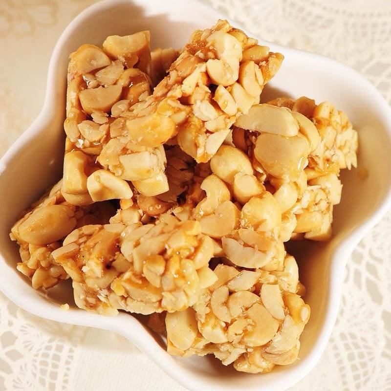 批发白芝麻原味果脯花生酥休闲零食黑芝麻花生片