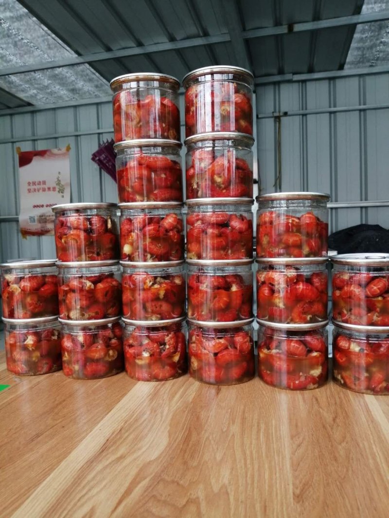 香辣龙虾尾海鲜零食麻辣小龙虾尾即食罐装香辣味虾球250克