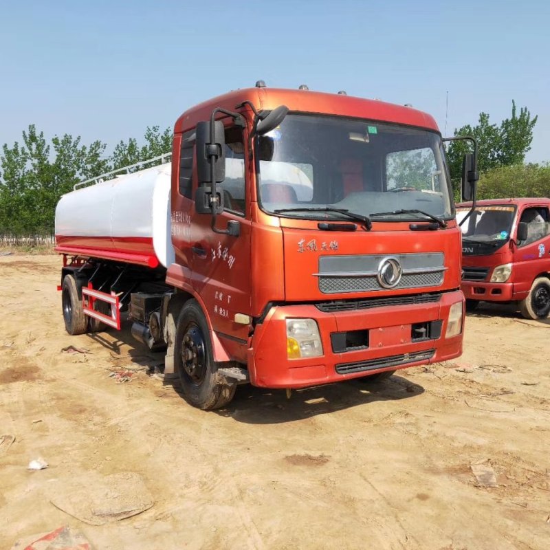 洒水车，园林绿化洒水车，工程工地洒水车