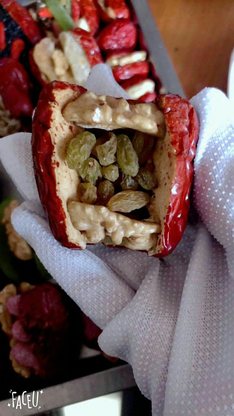【精品推荐】优质枣夹核桃仁红枣夹核桃厂家批发大量供应