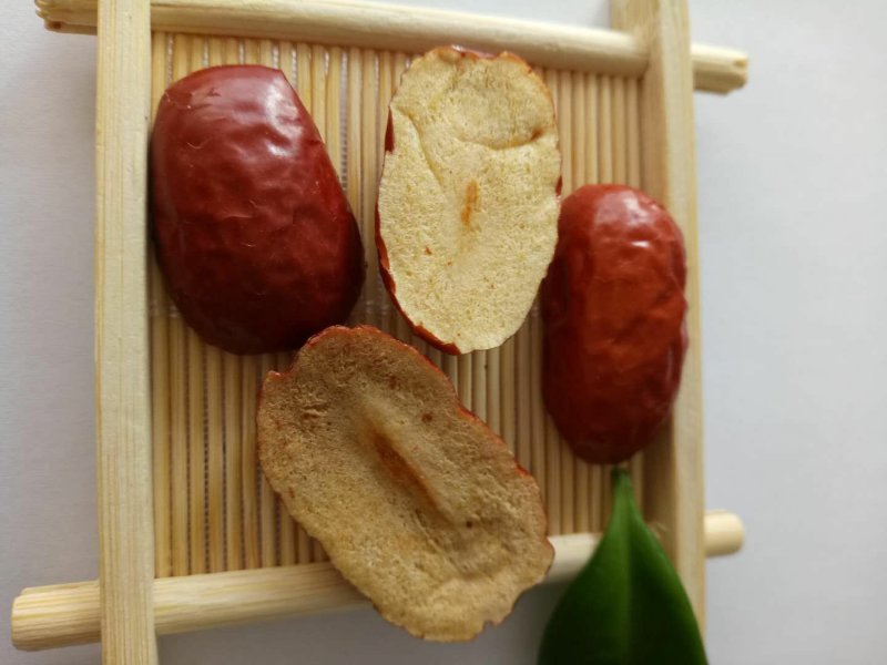 电商直供若羌红枣干枣片厂家批发一手货源