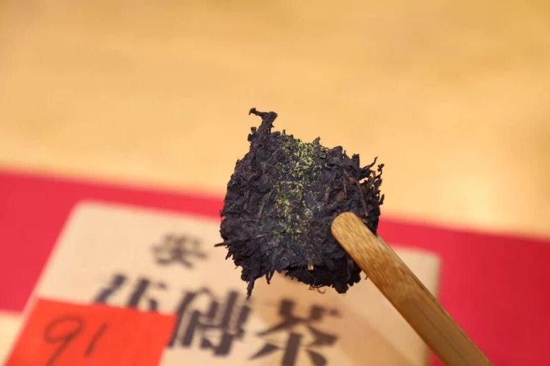 91年手制安化黑茶茯砖1000克包邮
