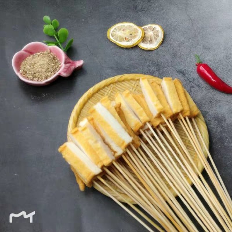 鱼丸亲亲肠鱼豆腐小串