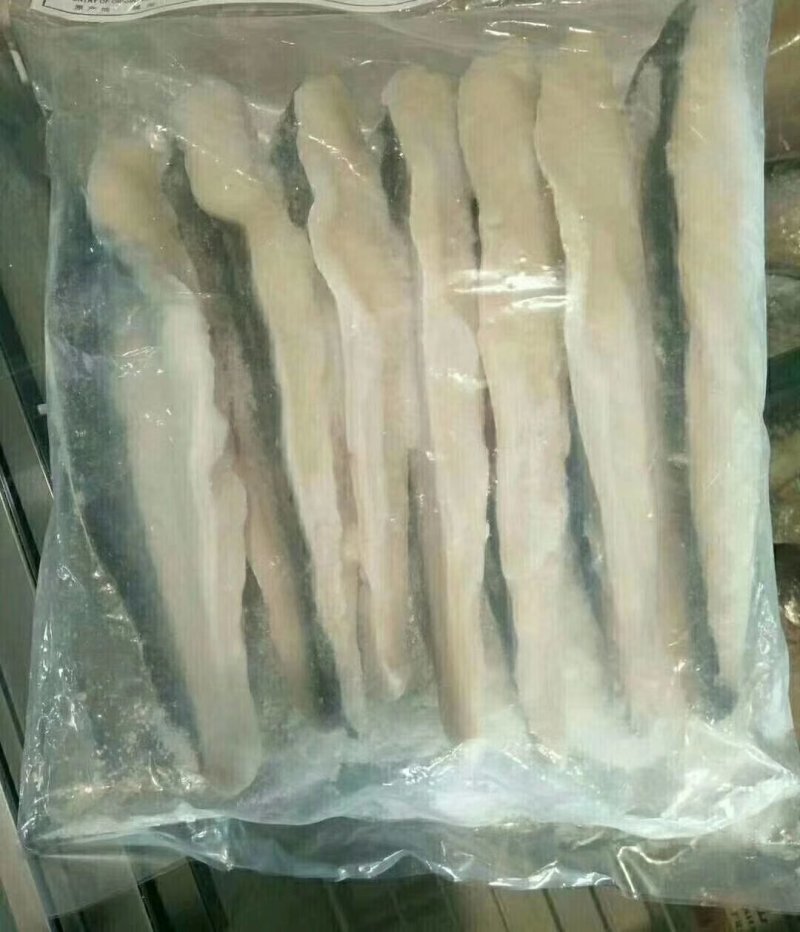 带皮巴沙鱼柳，正关手续，涮锅摆盘漂亮