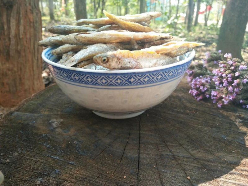 油炸鱼油炸小白条淡水无盐油炸鱼干破肚不苦