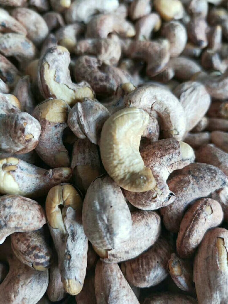 好品质新疆虎皮大腰果特果好吃咯嘣脆
