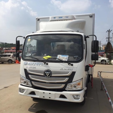 福田欧马可S34.2米肉钩冷藏车