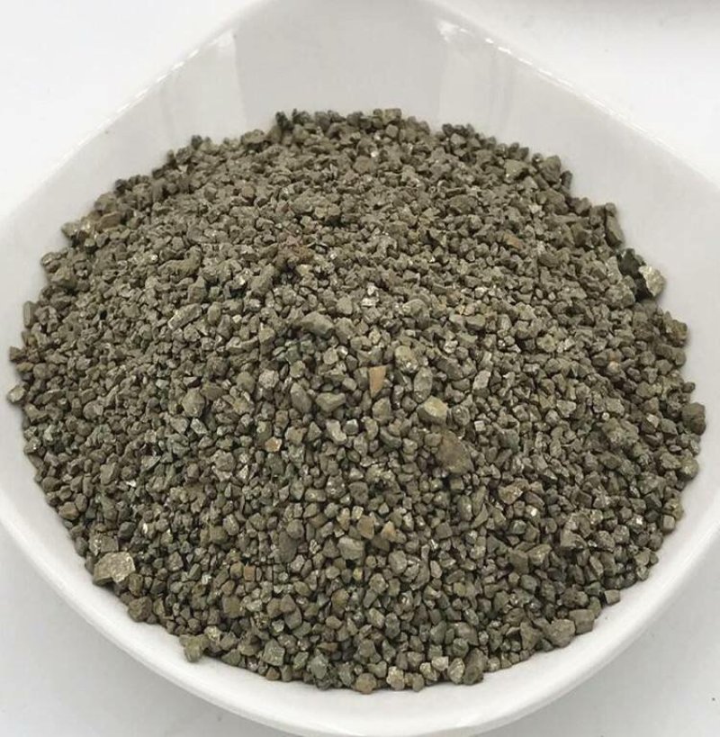 批发零售自然铜，经营上千种中药材