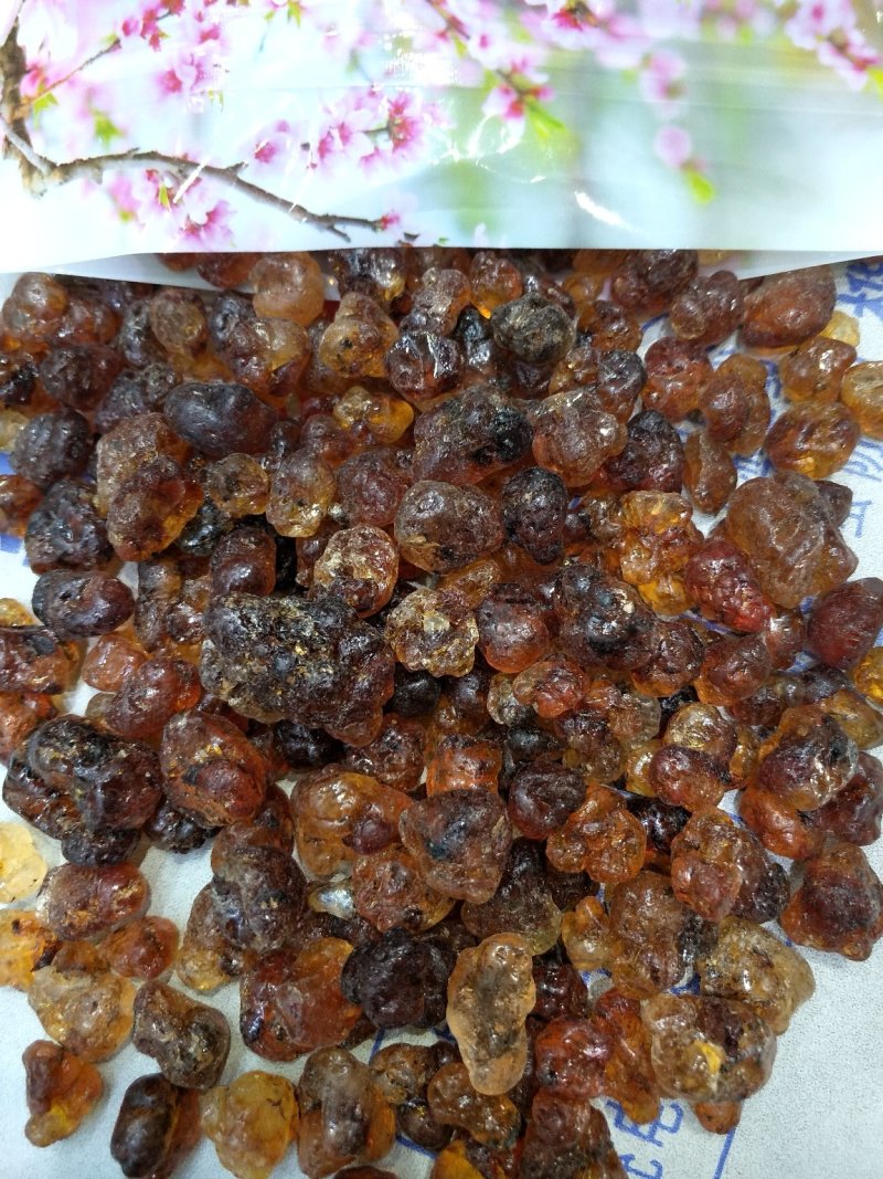 桃胶批发各种规格中药材冷药材