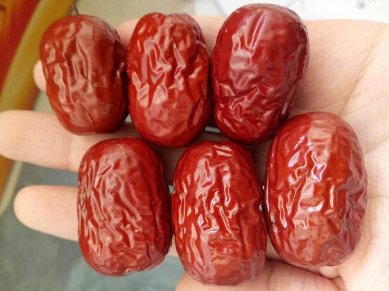 若羌红枣小红枣原产地供应核小肉厚口感清脆