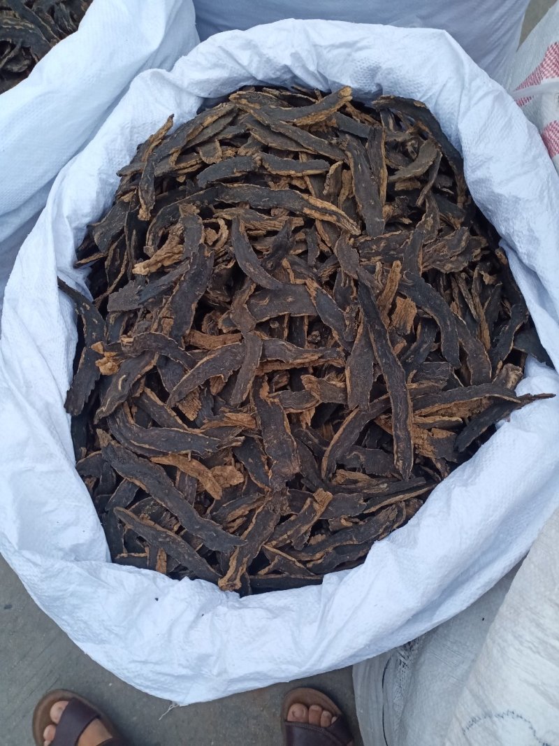 产地直销安徽玄参，各种规格，欢迎新老客户前来洽谈订购