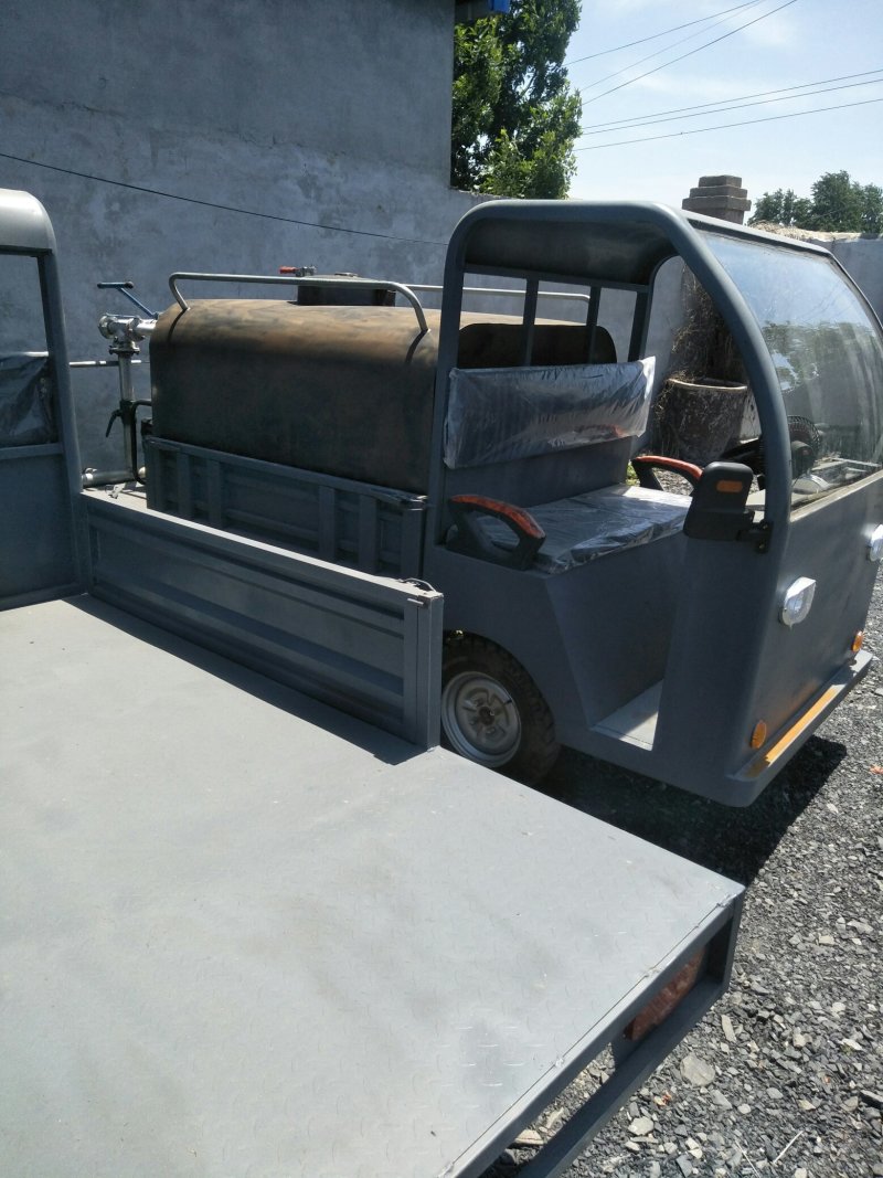 洒水车