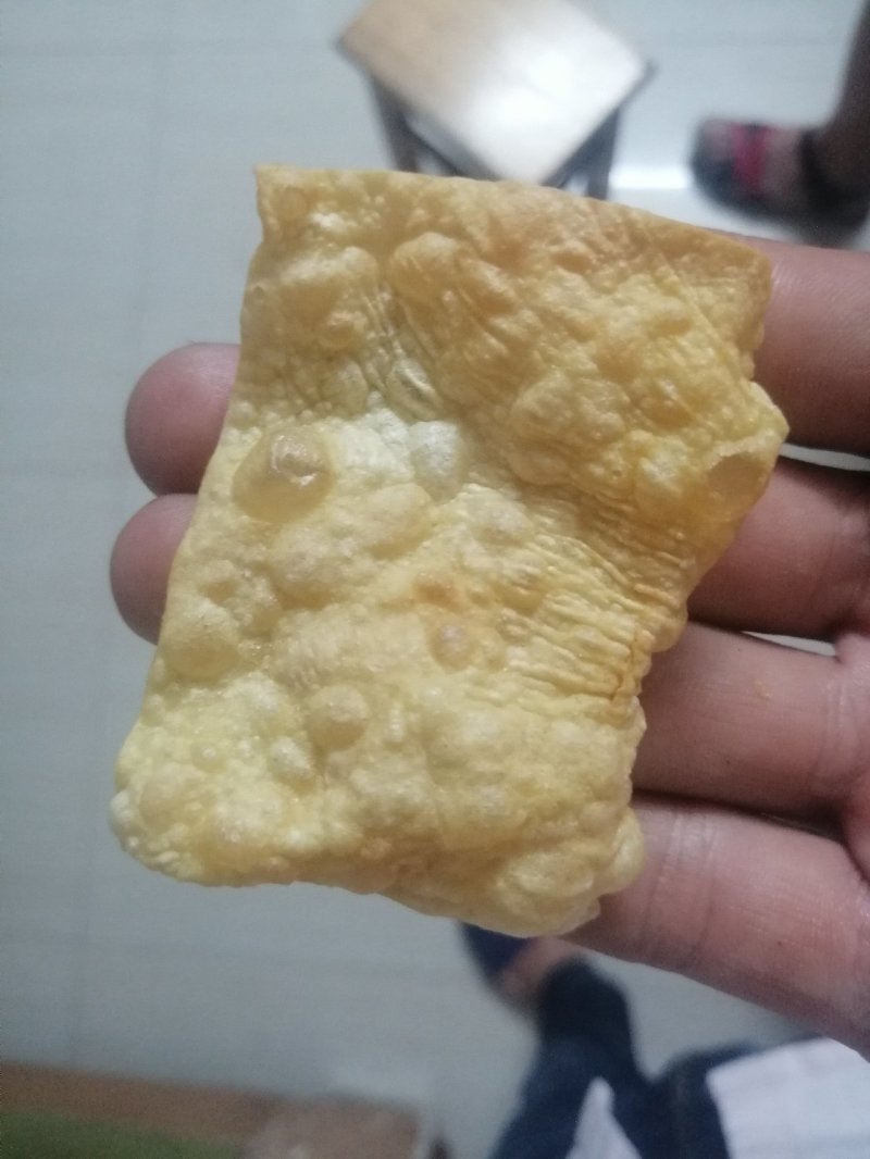 油炸腐竹3乘3—5乘5粉店火锅店专用！！