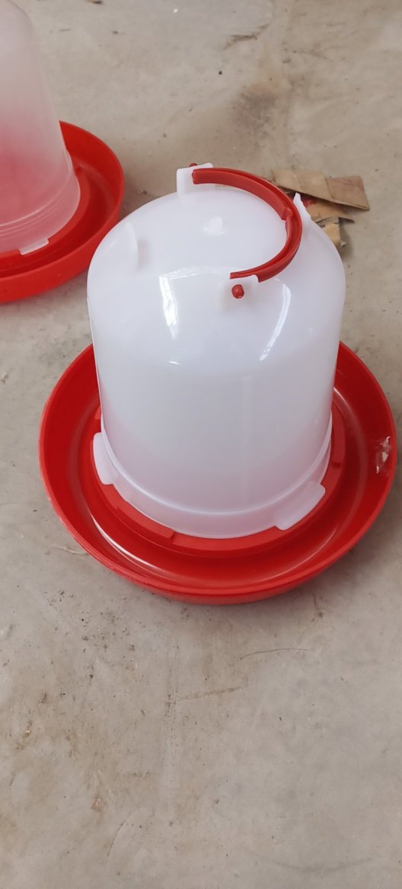 鸡用饲料桶饮水器水壶养鸡料桶