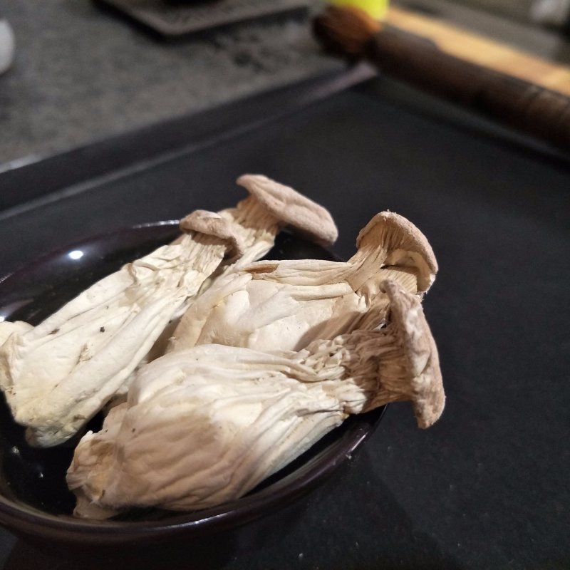 供应酒店食材—长寿菇小白玉菇干品