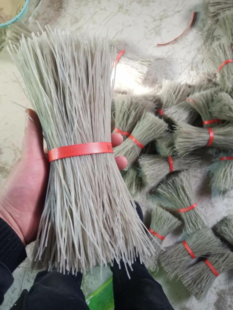 红薯粉皮，红薯粉片红薯粉皮条