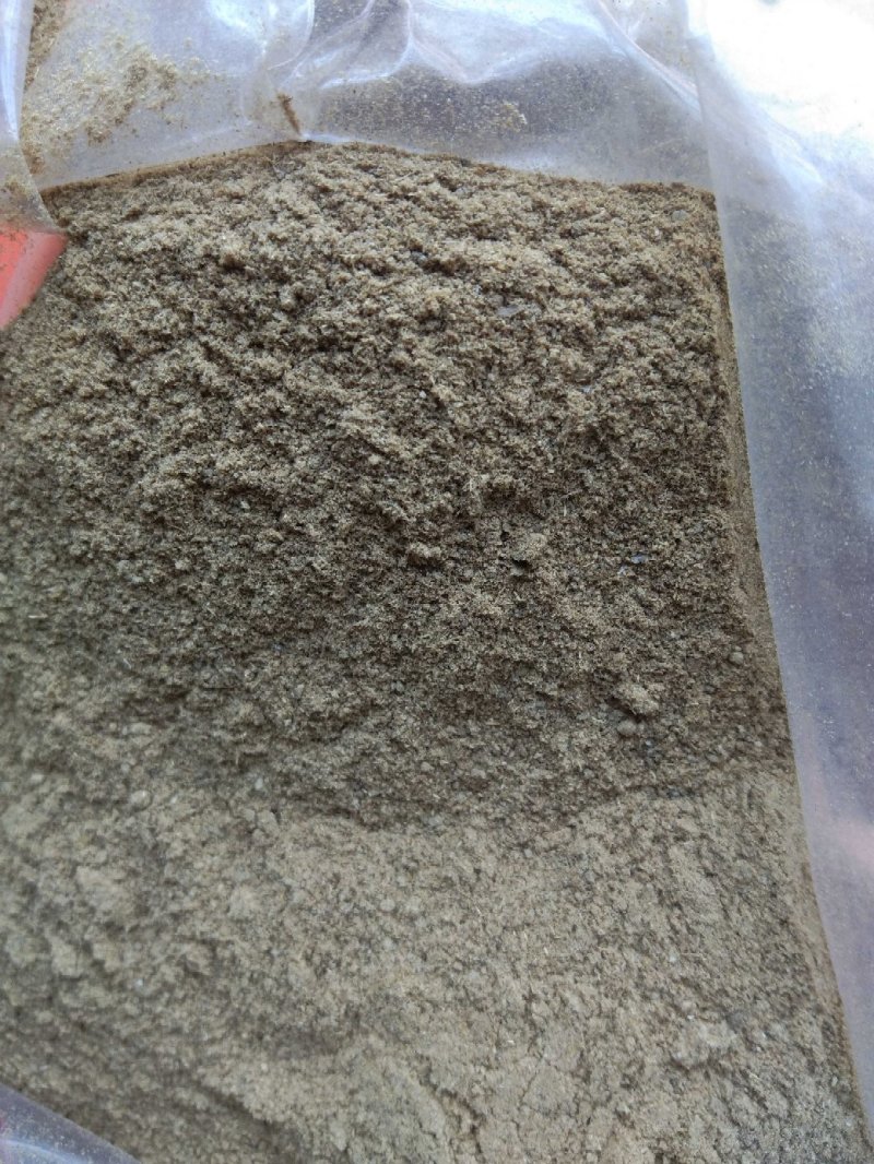 南排河鱼粉2元一斤厂食品下脚料烘干粉碎腥香味浓价格量从优