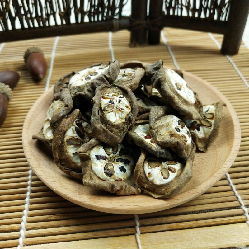 预知子八月扎供应上千种中药材