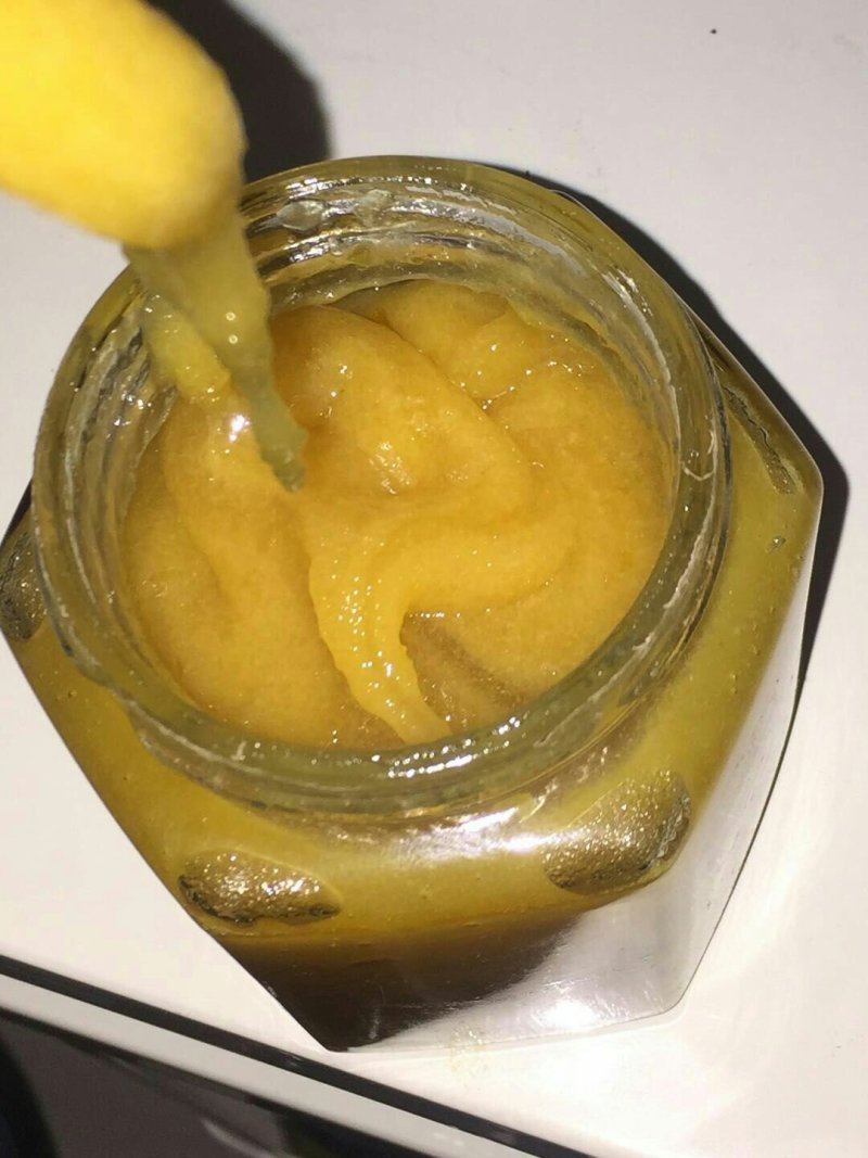 桃花源，深山农户万花之粉土蜂蜜，纯度高，易结晶。