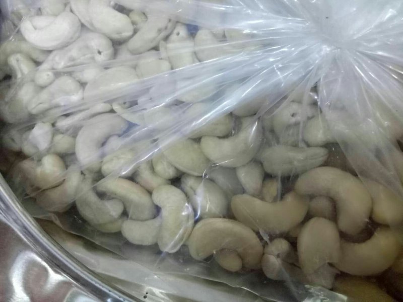 快递包邮w240生去皮腰果