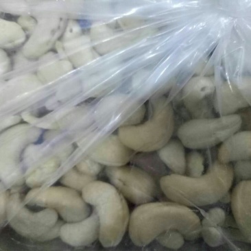 快递包邮w240生去皮腰果