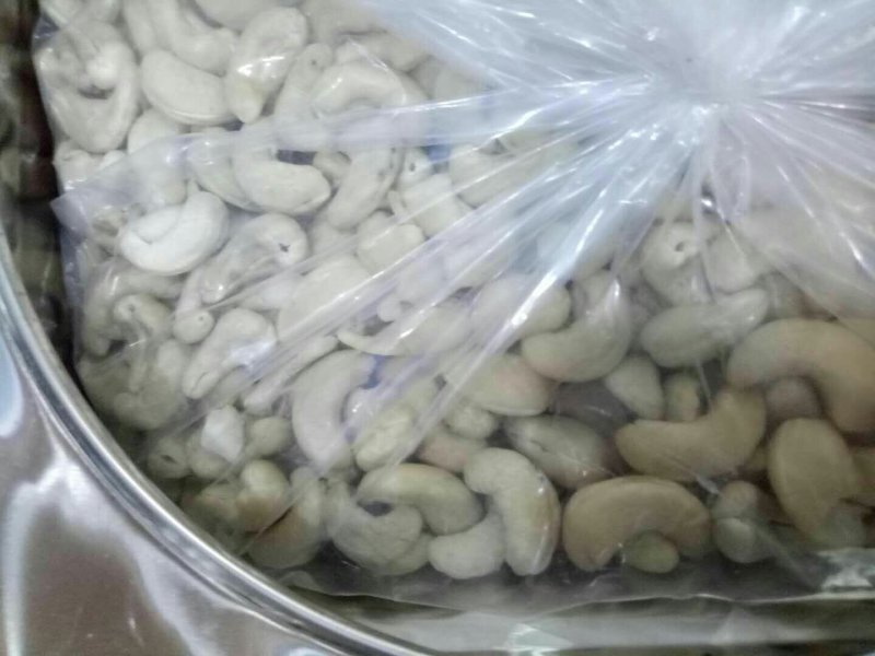 快递包邮w240生去皮腰果