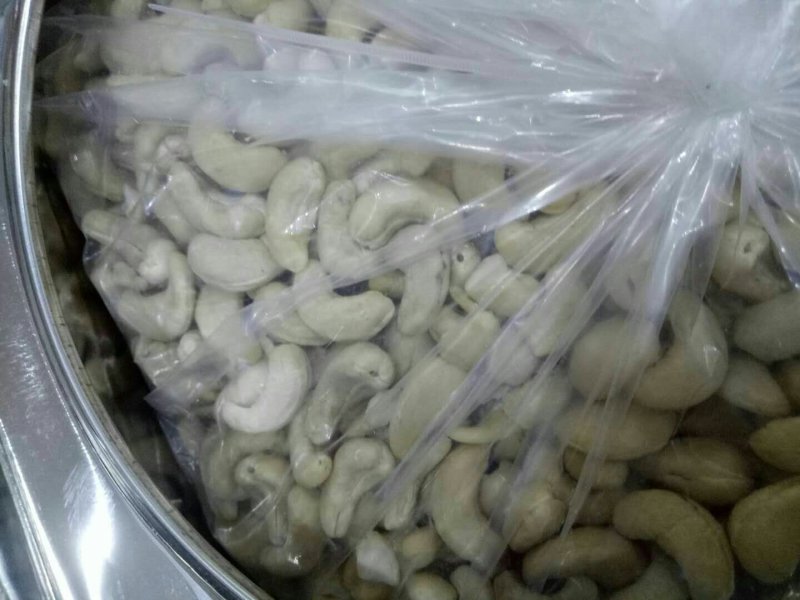 快递包邮w240生去皮腰果