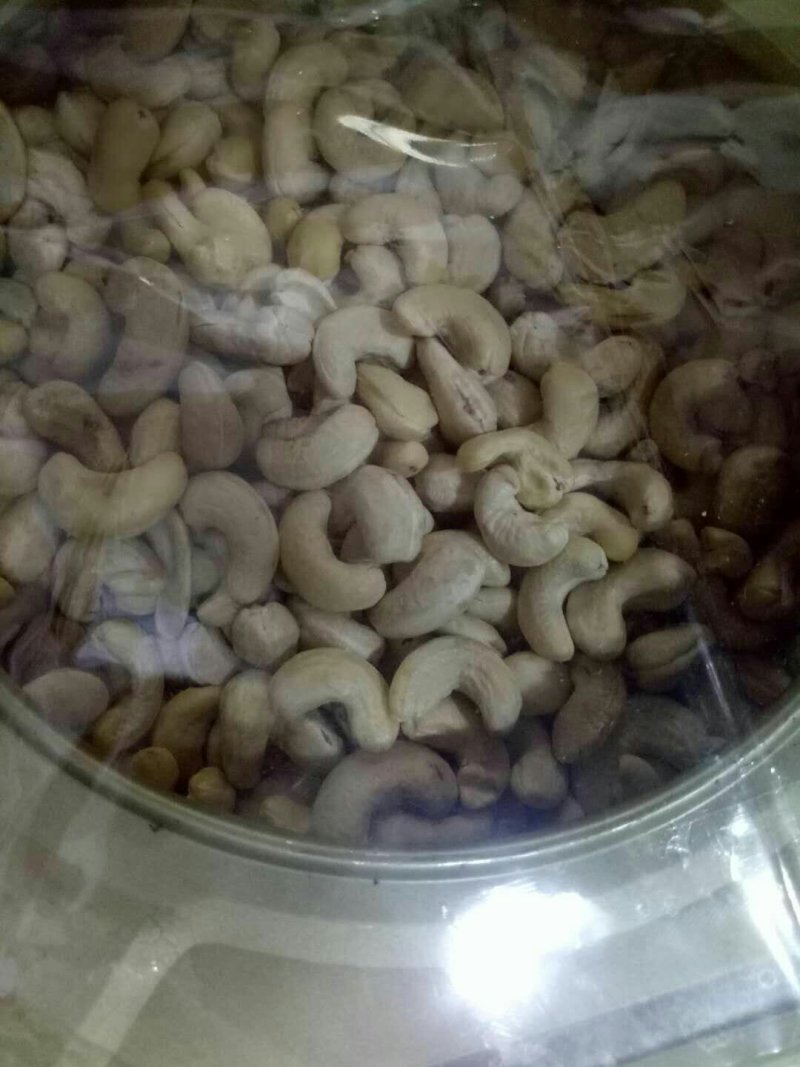 快递包邮一件代发5斤优质w320生去皮腰果