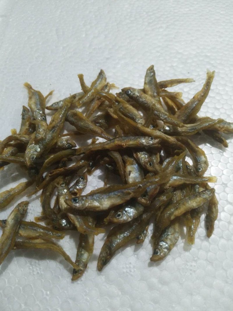 油炸公鱼干，风干，单冻，都有