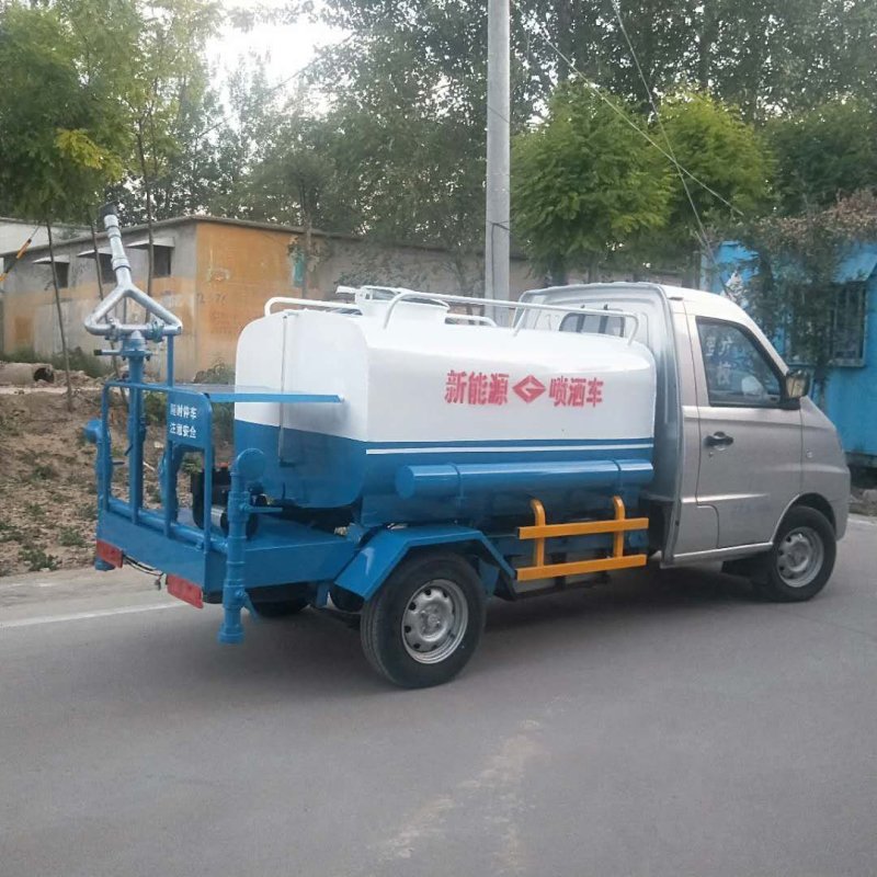 洒水车