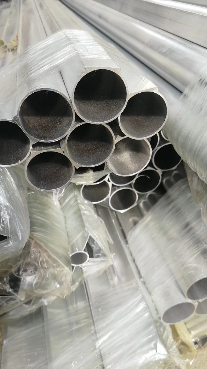 大棚温控设备养殖散热器厂家直销翅片管散热器风机降温取暖专