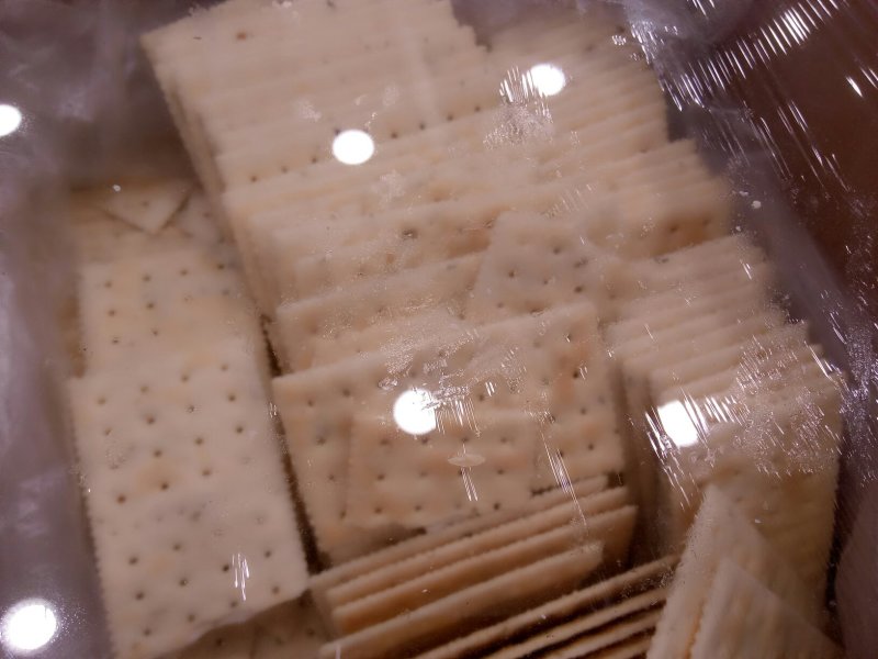 物流包邮优质苏打饼干