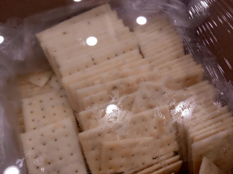 物流包邮优质苏打饼干