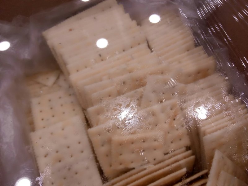 物流包邮优质苏打饼干