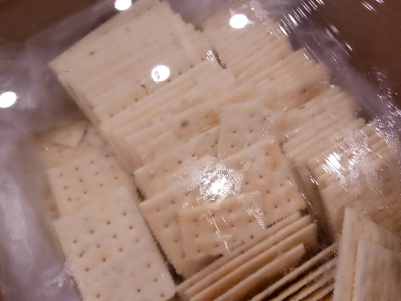 物流包邮优质苏打饼干