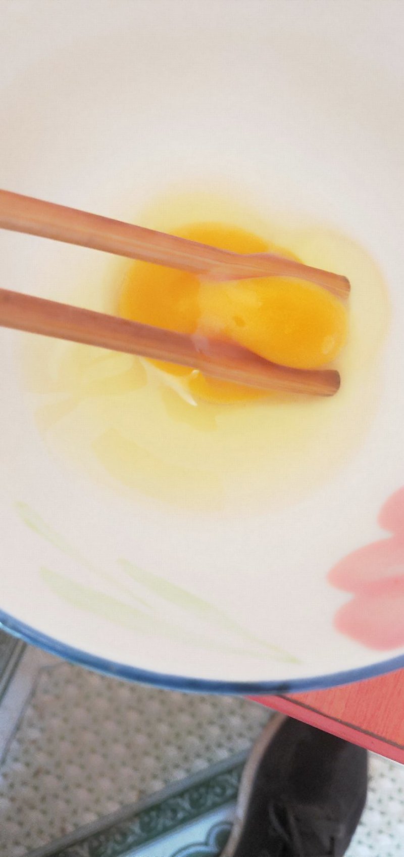 土鸡蛋，土的掉土