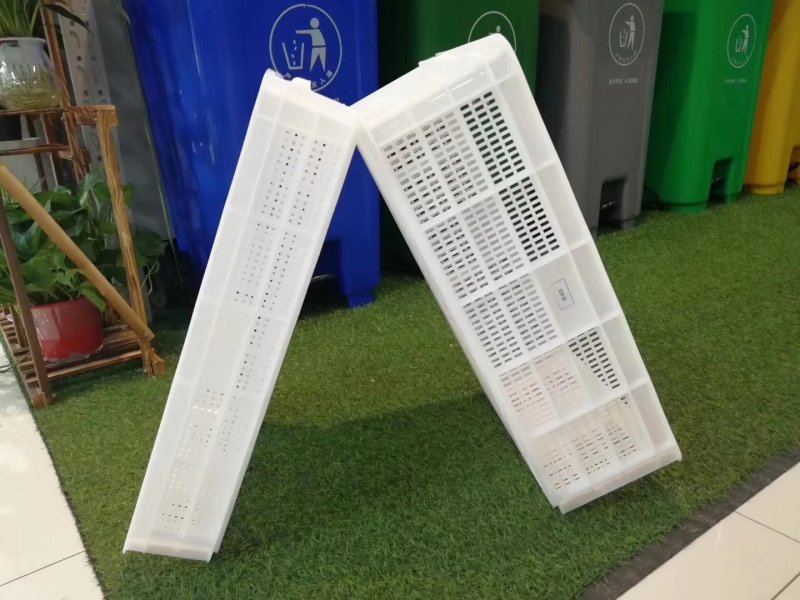 装小龙虾虾苗用的塑料筐子可叠无盖厂家批发