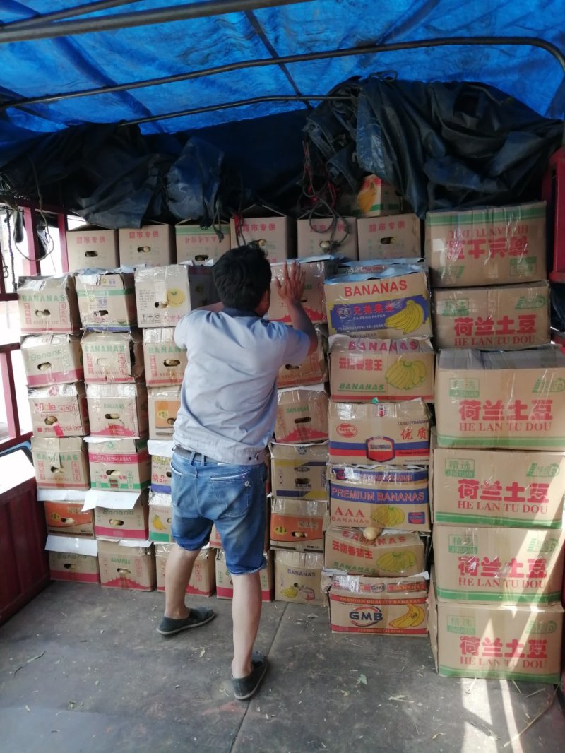 何兰十五，大量现货，质量好，价格便宜，供货量大，需要联系