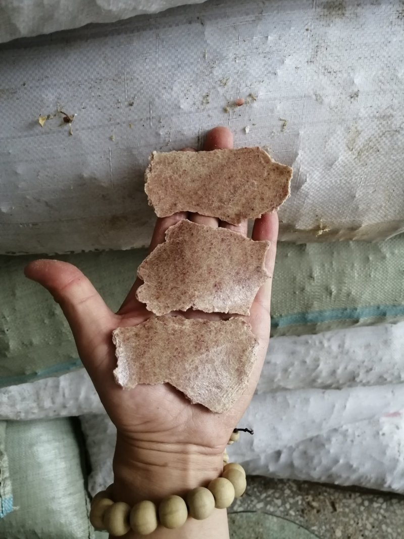 花生饼，纯仁冷榨，颜色厚度如图，