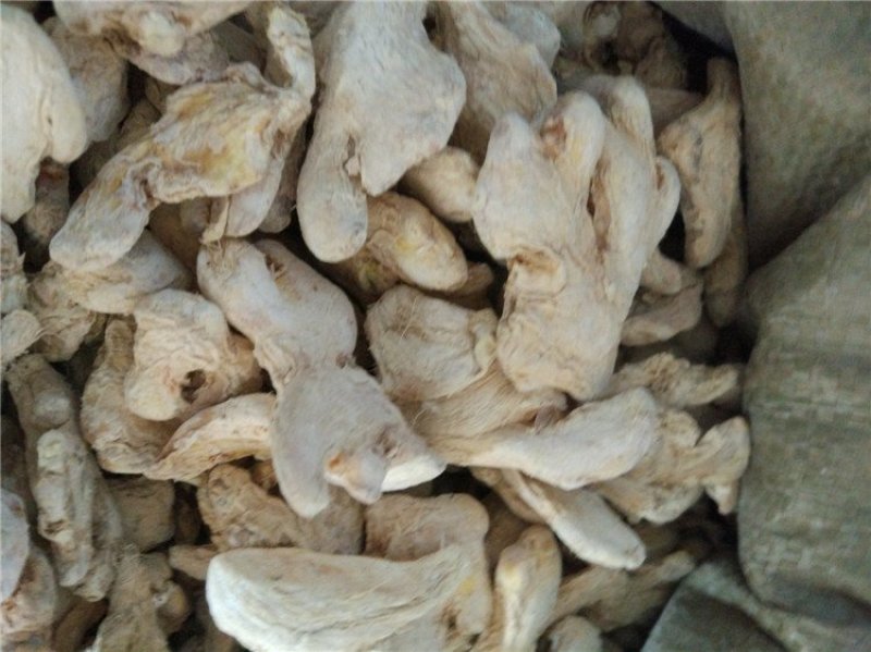 粉姜个，粉姜片批发各种规格中药材