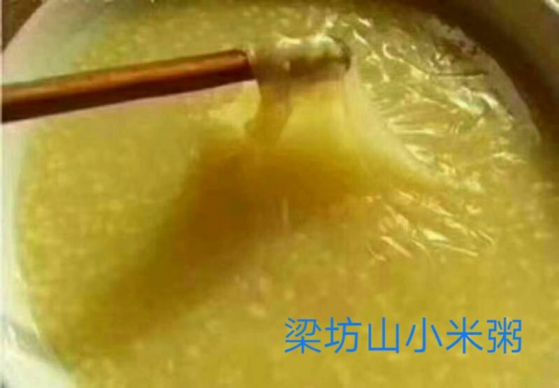 水果，蔬菜煎饼，自家蓝莓，蒲公英茶，农家小米