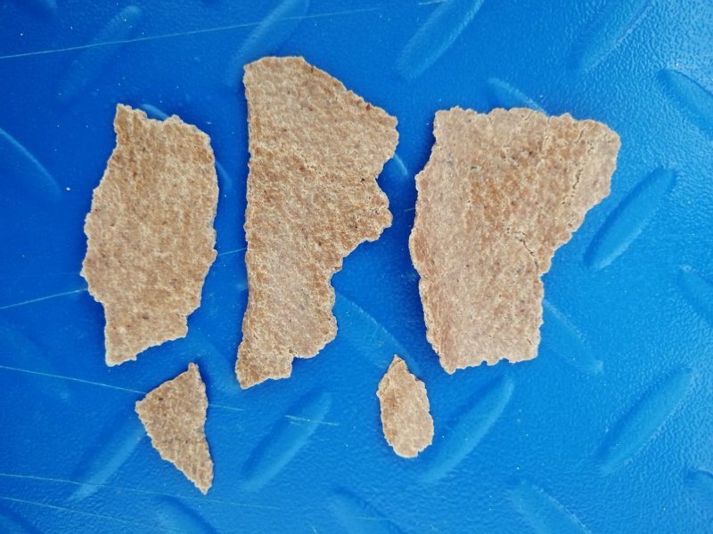 花生麸：油坊货，—冷榨花生麸，常年大量有货，