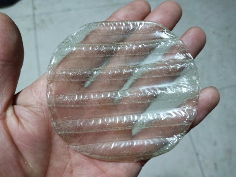 李磊粉皮