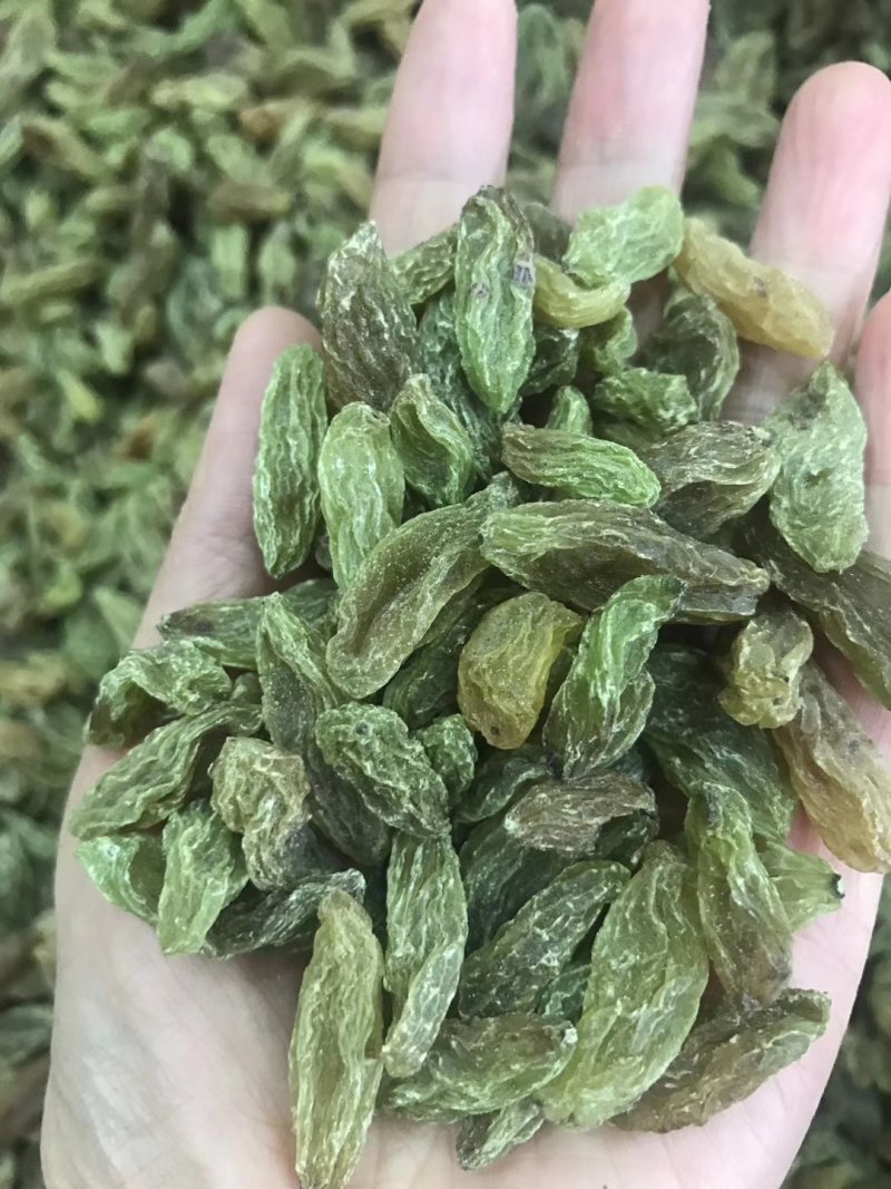 吐鲁番大粒绿香妃葡萄干2斤起包邮